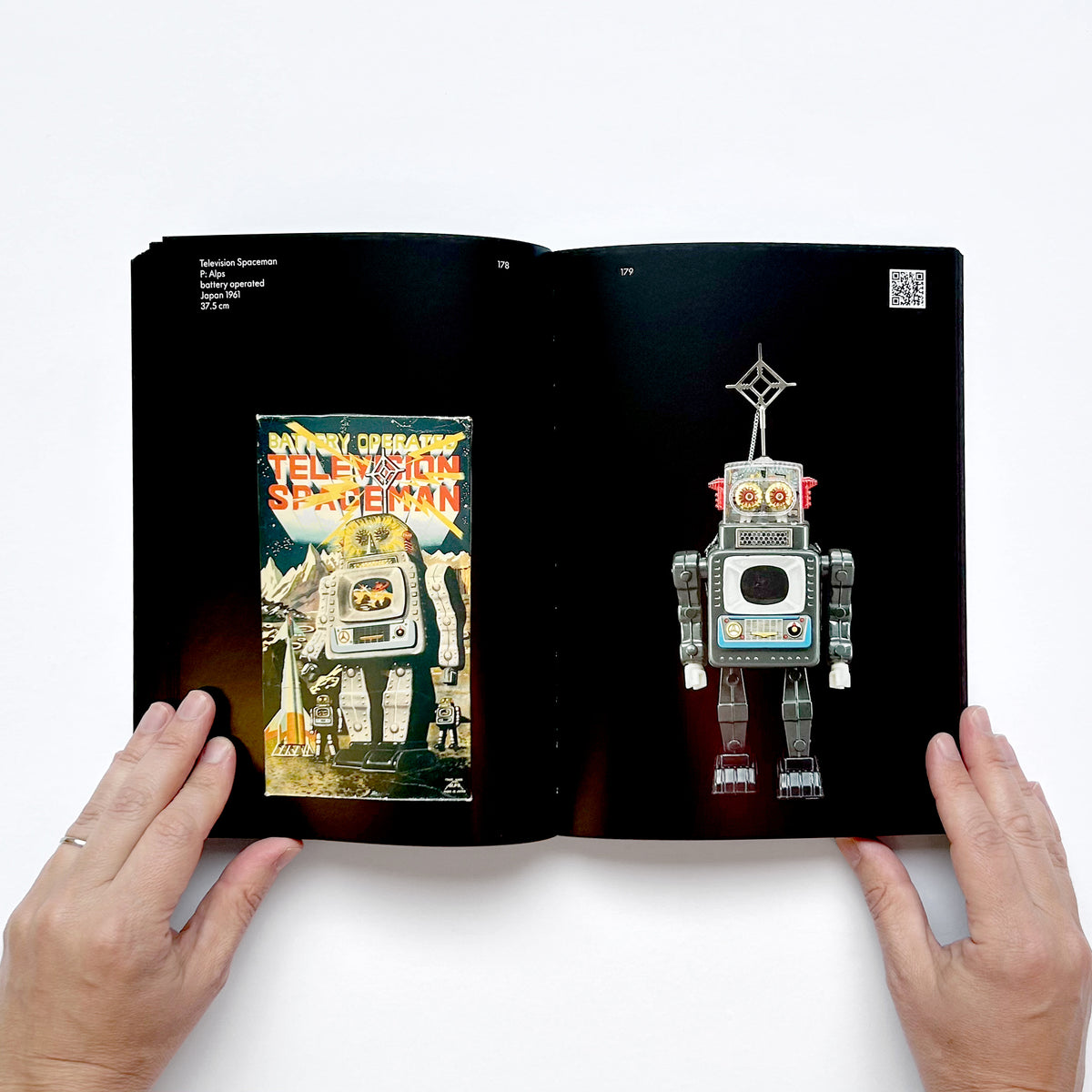 Robots 1:2